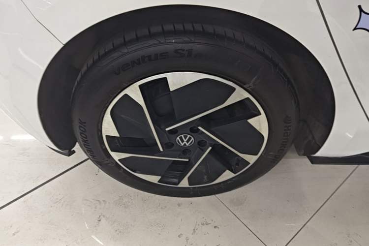 Used Volkswagen ID.3 2023 Upgraded Model Pure Intelligent Enjoyment Version Exterior 5