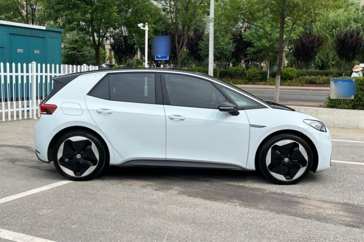 Used Volkswagen ID.3 2023 Pure Smart Edition Exterior 5