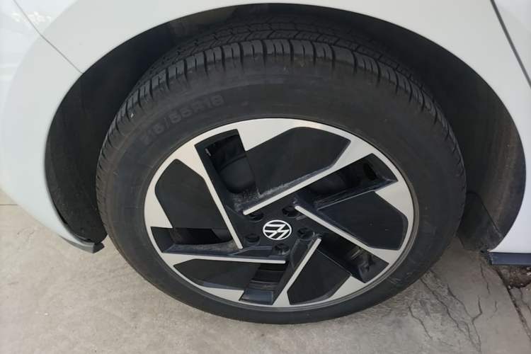 Used Volkswagen ID.3 2023 Upgraded Model Pure Intelligent Enjoyment Version Exterior 5