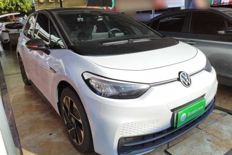 Used Volkswagen ID.3 2023 Pure Smart Edition Exterior 6