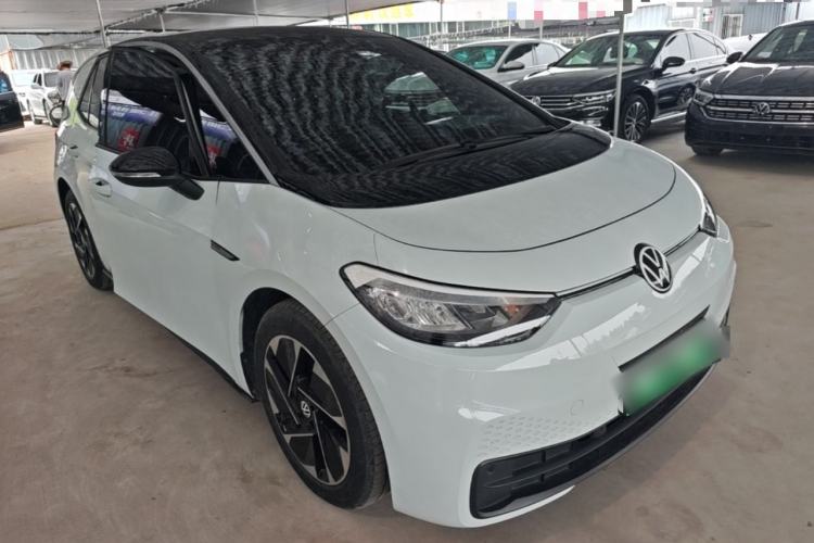 Used Volkswagen ID.3 2023 Upgraded Model Pure Intelligent Enjoyment Version Front Right 45 Deg