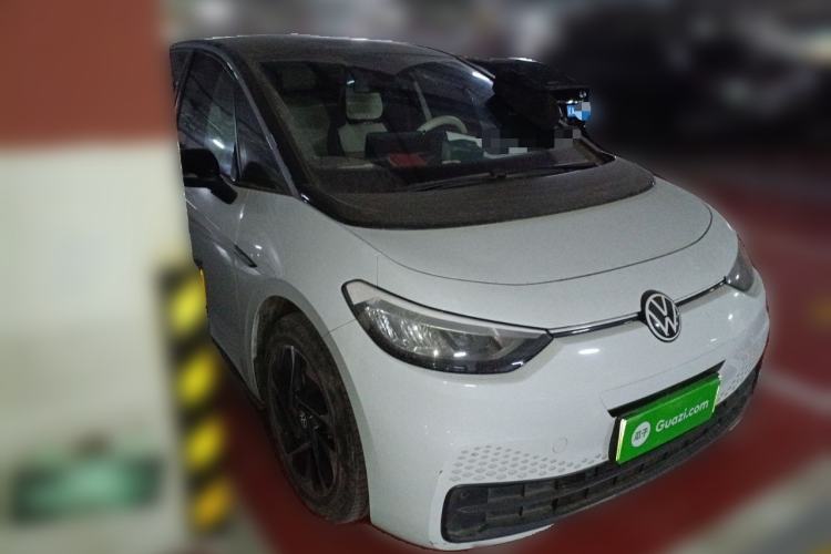 Used Volkswagen ID.3 2023 Pure Smart Edition Front Right 45 Deg