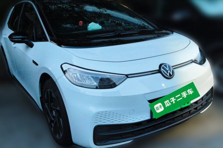Used Volkswagen ID.3 2023 Upgraded Model Pure Intelligent Enjoyment Version Front Right 45 Deg