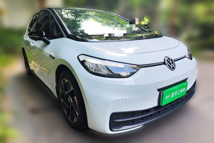 Used Volkswagen ID.3 2023 Upgraded Model Pure Intelligent Enjoyment Version Front Right 45 Deg