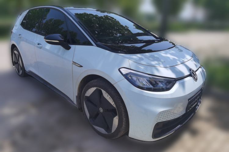 Used Volkswagen ID.3 2023 Upgraded Model Pure Intelligent Enjoyment Version Front Right 45 Deg