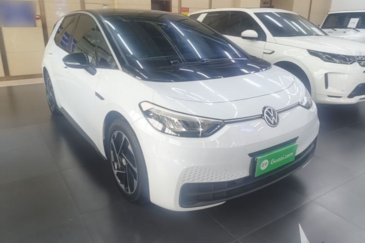 Used Volkswagen ID.3 2023 Upgraded Model Pure Intelligent Enjoyment Version Front Right 45 Deg