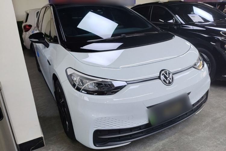 Used Volkswagen ID.3 2023 Upgraded Model Pure Intelligent Enjoyment Version Front Right 45 Deg
