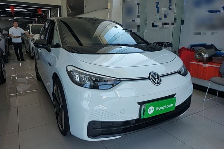 Used Volkswagen ID.3 2023 Upgraded Model Pure Intelligent Enjoyment Version Front Right 45 Deg