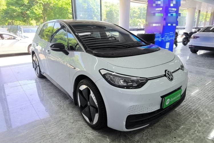 Used Volkswagen ID.3 2023 Upgraded Model Pure Intelligent Enjoyment Version Front Right 45 Deg