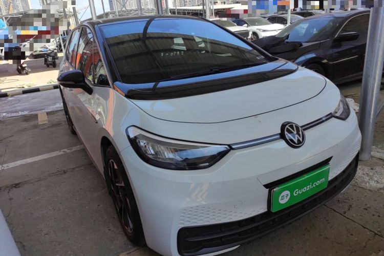 Used Volkswagen ID.3 2023 Upgraded Model Pure Intelligent Enjoyment Version Front Right 45 Deg