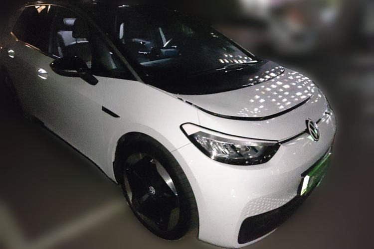Used Volkswagen ID.3 2023 Upgraded Model Pure Intelligent Enjoyment Version Front Right 45 Deg