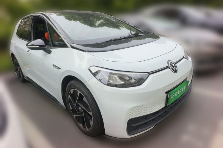 Used Volkswagen ID.3 2023 Upgraded Model Pure Intelligent Enjoyment Version Front Right 45 Deg