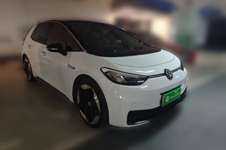 Used Volkswagen ID.3 2023 Upgraded Model Pure Intelligent Enjoyment Version Front Right 45 Deg