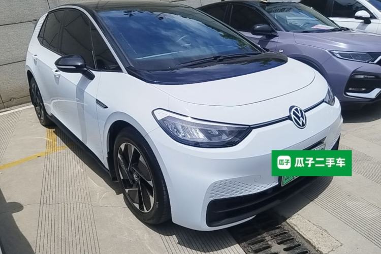 Used Volkswagen ID.3 2023 Upgraded Model Pure Intelligent Enjoyment Version Front Right 45 Deg