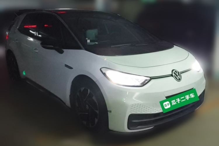 Used Volkswagen ID.3 2023 Upgraded Model Pure Intelligent Enjoyment Version Front Right 45 Deg