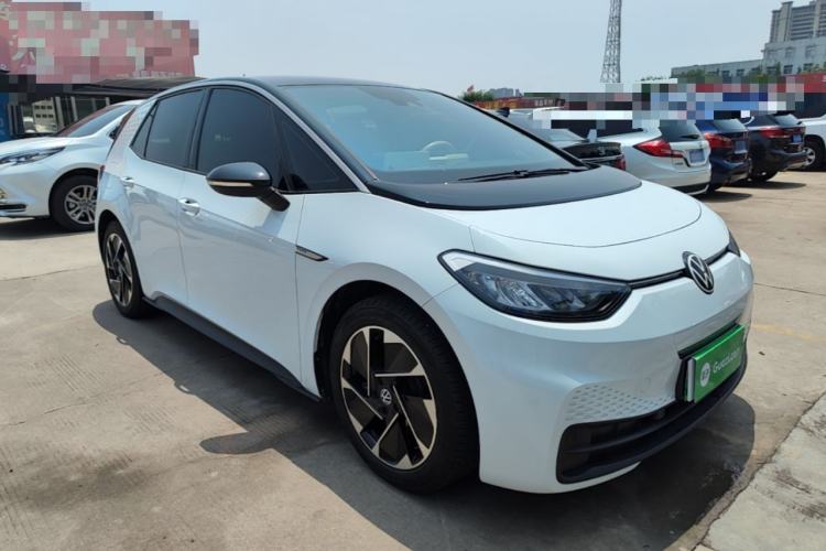 Used Volkswagen ID.3 2023 Upgraded Model Pure Intelligent Enjoyment Version Front Right 45 Deg