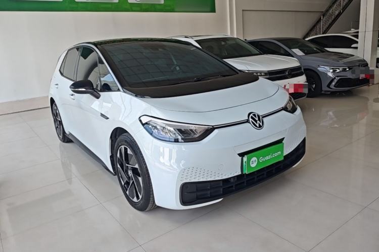 Used Volkswagen ID.3 2023 Upgraded Model Pure Intelligent Enjoyment Version Front Right 45 Deg