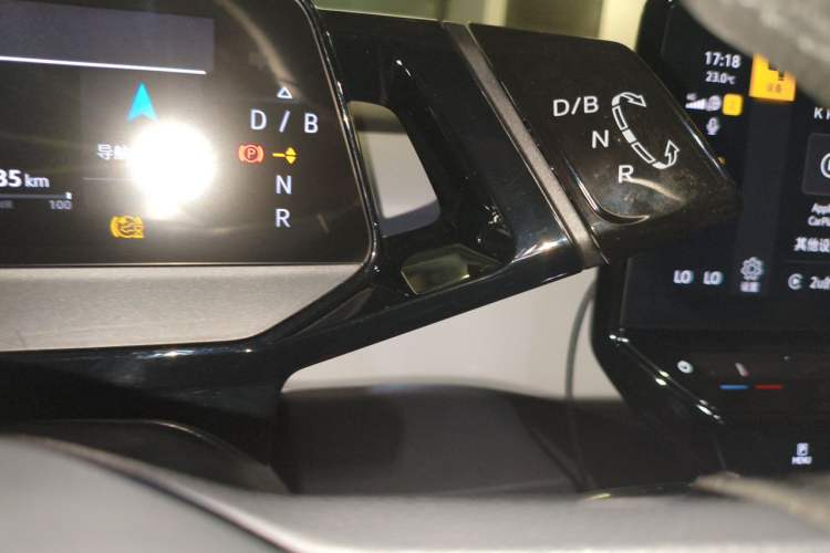 Used Volkswagen ID.3 2023 Pure Smart Edition Gear Lever