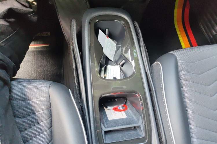 Used Volkswagen ID.3 2023 Upgraded Model Pure Intelligent Enjoyment Version Gear Lever