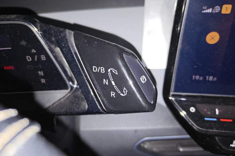 Used Volkswagen ID.3 2023 Pure Smart Edition Gear Lever