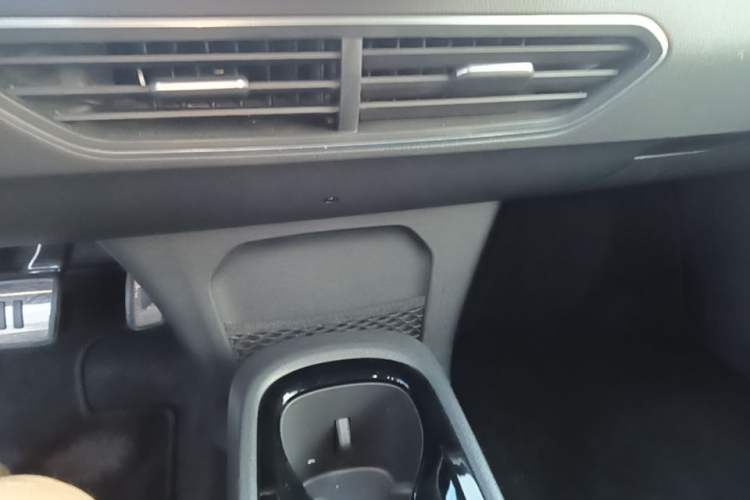 Used Volkswagen ID.3 2023 Pure Smart Edition Gear Lever