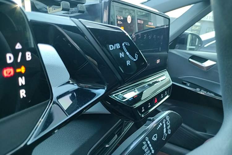 Used Volkswagen ID.3 2023 Upgraded Model Pure Intelligent Enjoyment Version Gear Lever