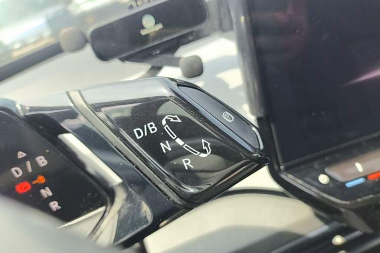 Used Volkswagen ID.3 2023 Pure Smart Edition Gear Lever