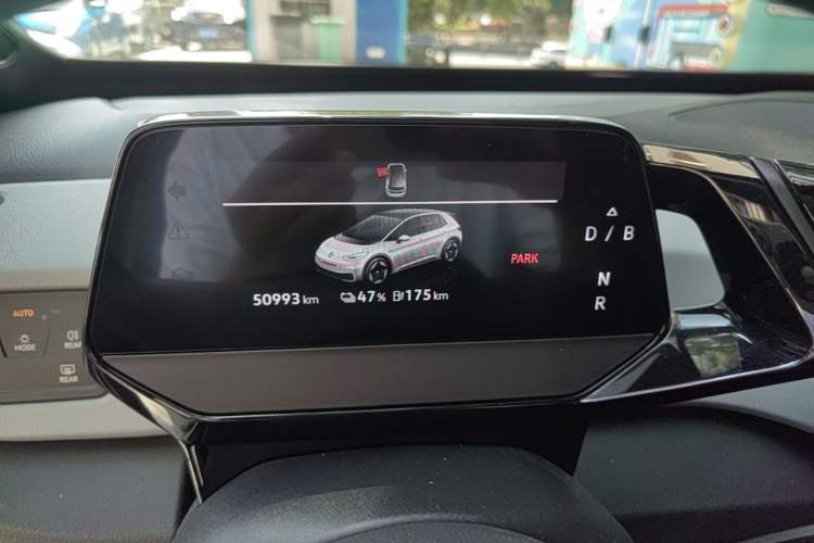 Used Volkswagen ID.3 2023 Pure Smart Edition Instrument Cluster