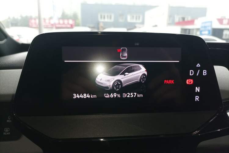 Used Volkswagen ID.3 2023 Pure Smart Edition Instrument Cluster