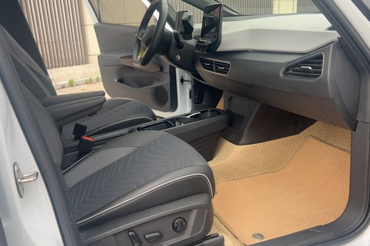 Used Volkswagen ID.3 2023 Upgraded Model Pure Intelligent Enjoyment Version Interior 1