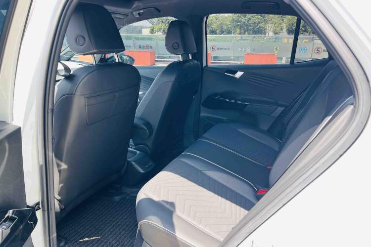 Used Volkswagen ID.3 2023 Upgraded Model Pure Intelligent Enjoyment Version Interior 2