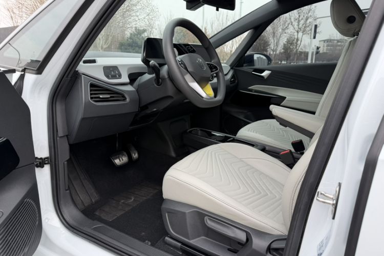 Used Volkswagen ID.3 2023 Upgraded Model Pure Intelligent Enjoyment Version Interior 3