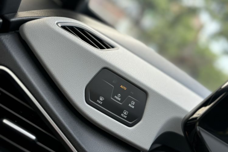 Used Volkswagen ID.3 2023 Upgraded Model Pure Intelligent Enjoyment Version Interior 3