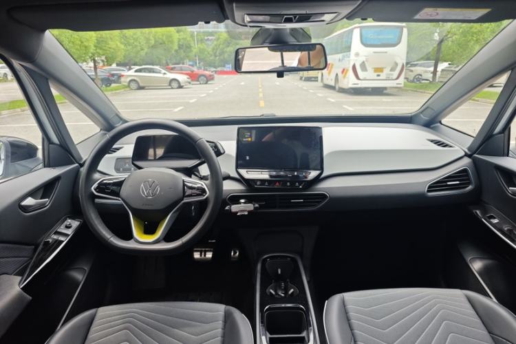 Used Volkswagen ID.3 2023 Upgraded Model Pure Intelligent Enjoyment Version Interior 3