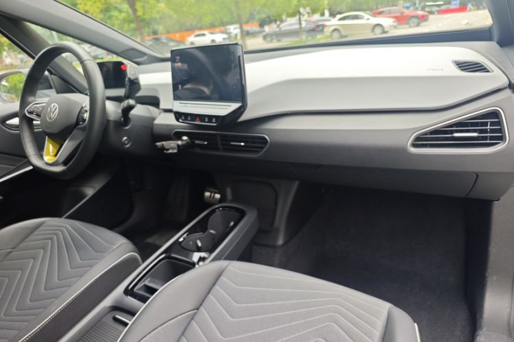 Used Volkswagen ID.3 2023 Upgraded Model Pure Intelligent Enjoyment Version Interior 4