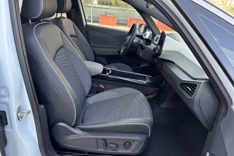 Used Volkswagen ID.3 2023 Upgraded Model Pure Intelligent Enjoyment Version Interior 6
