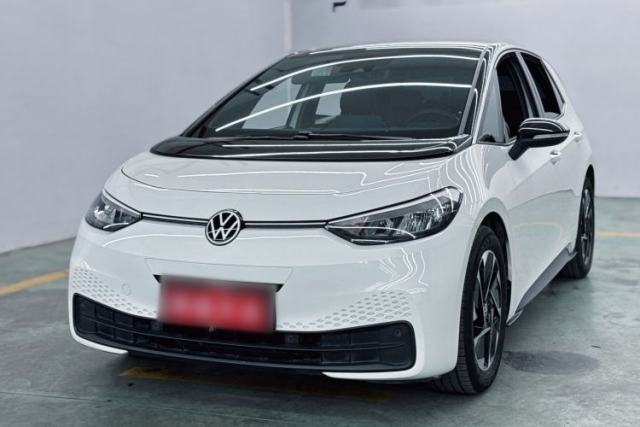 Volkswagen ID.3 2023 Pure Smart Edition с пробегом