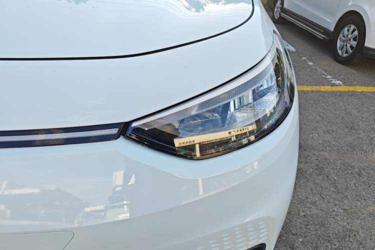 Used Volkswagen ID.3 2023 Upgraded Model Pure Intelligent Enjoyment Version Left Front Headlight