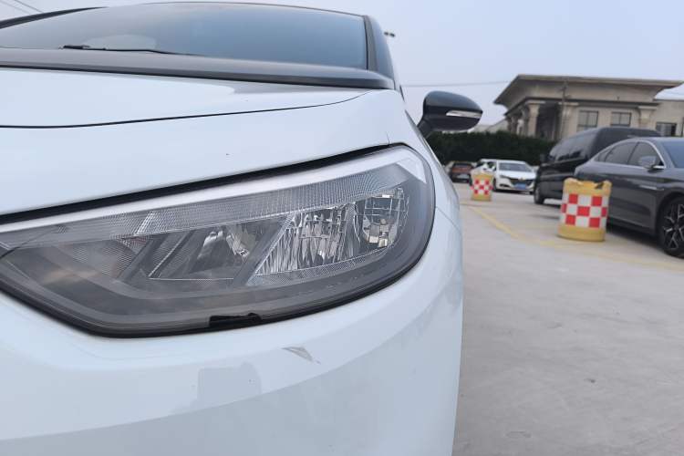 Used Volkswagen ID.3 2023 Upgraded Model Pure Intelligent Enjoyment Version Left Front Headlight
