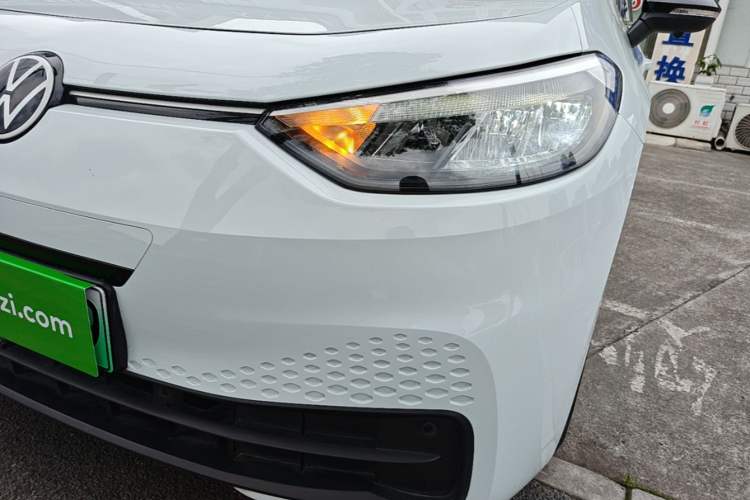 Used Volkswagen ID.3 2023 Upgraded Model Pure Intelligent Enjoyment Version Left Front Headlight