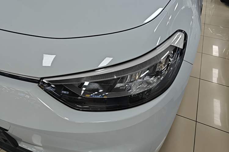 Used Volkswagen ID.3 2023 Upgraded Model Pure Intelligent Enjoyment Version Left Front Headlight