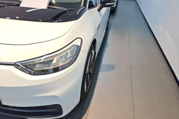 Used Volkswagen ID.3 2023 Upgraded Model Pure Intelligent Enjoyment Version Left Front Headlight