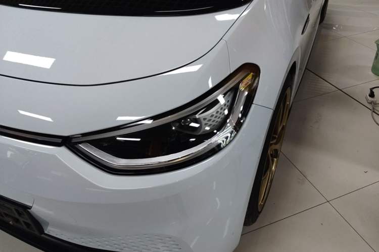 Used Volkswagen ID.3 2023 Upgraded Model Pure Intelligent Enjoyment Version Left Front Headlight