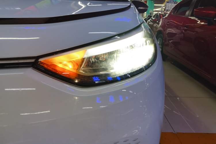 Used Volkswagen ID.3 2023 Upgraded Model Pure Intelligent Enjoyment Version Left Front Headlight