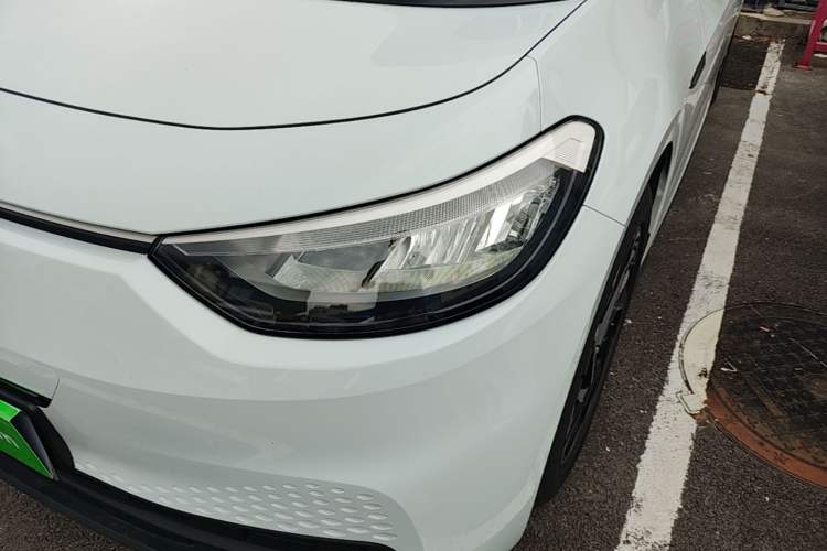 Used Volkswagen ID.3 2023 Upgraded Model Pure Intelligent Enjoyment Version Left Front Headlight