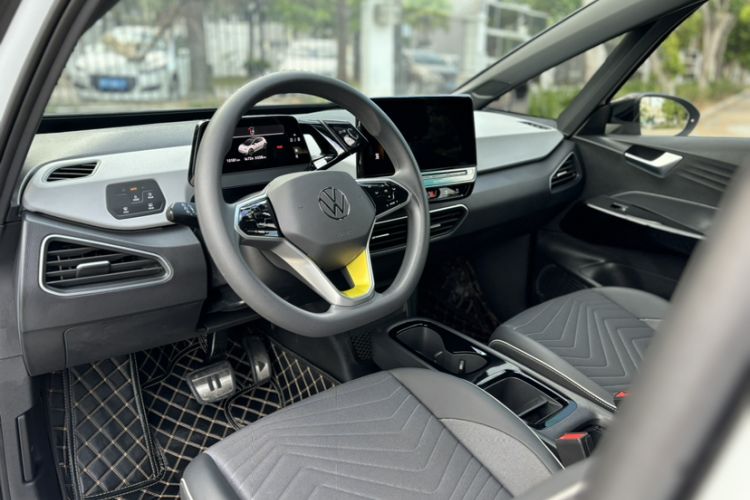 Used Volkswagen ID.3 2023 Upgraded Model Pure Intelligent Enjoyment Version Left Front Seat