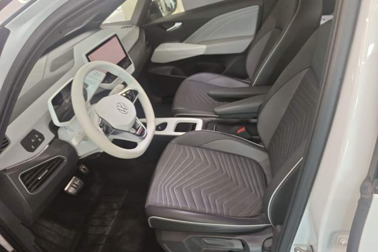 Used Volkswagen ID.3 2023 Pure Smart Edition Left Front Seat