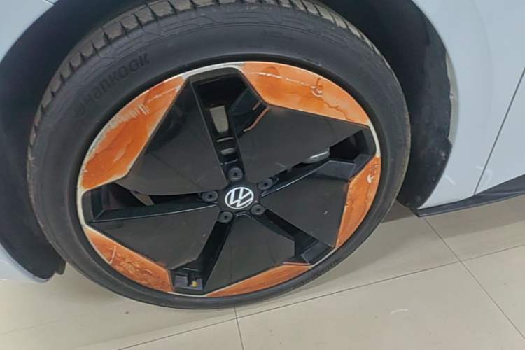 Used Volkswagen ID.3 2023 Upgraded Model Pure Intelligent Enjoyment Version Left Front Wheel Hub