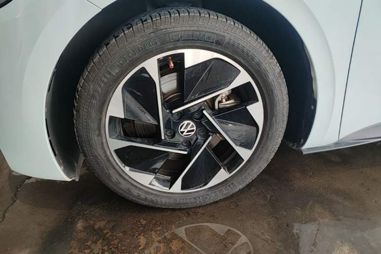 Used Volkswagen ID.3 2023 Upgraded Model Pure Intelligent Enjoyment Version Left Front Wheel Hub
