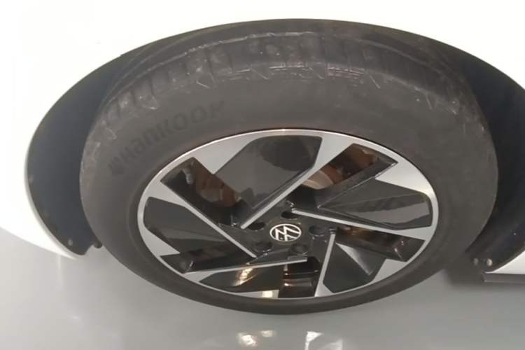 Used Volkswagen ID.3 2023 Upgraded Model Pure Intelligent Enjoyment Version Left Front Wheel Hub